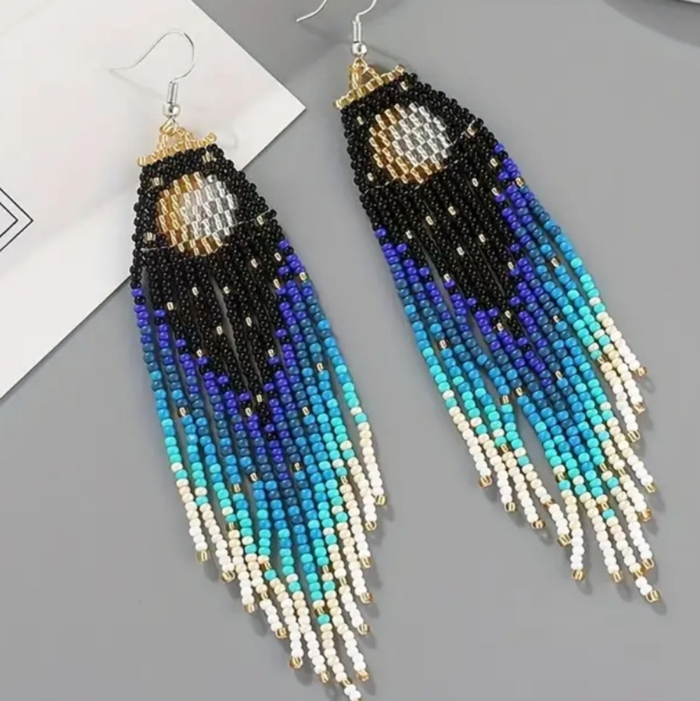 Boho seed bead earrings NWT